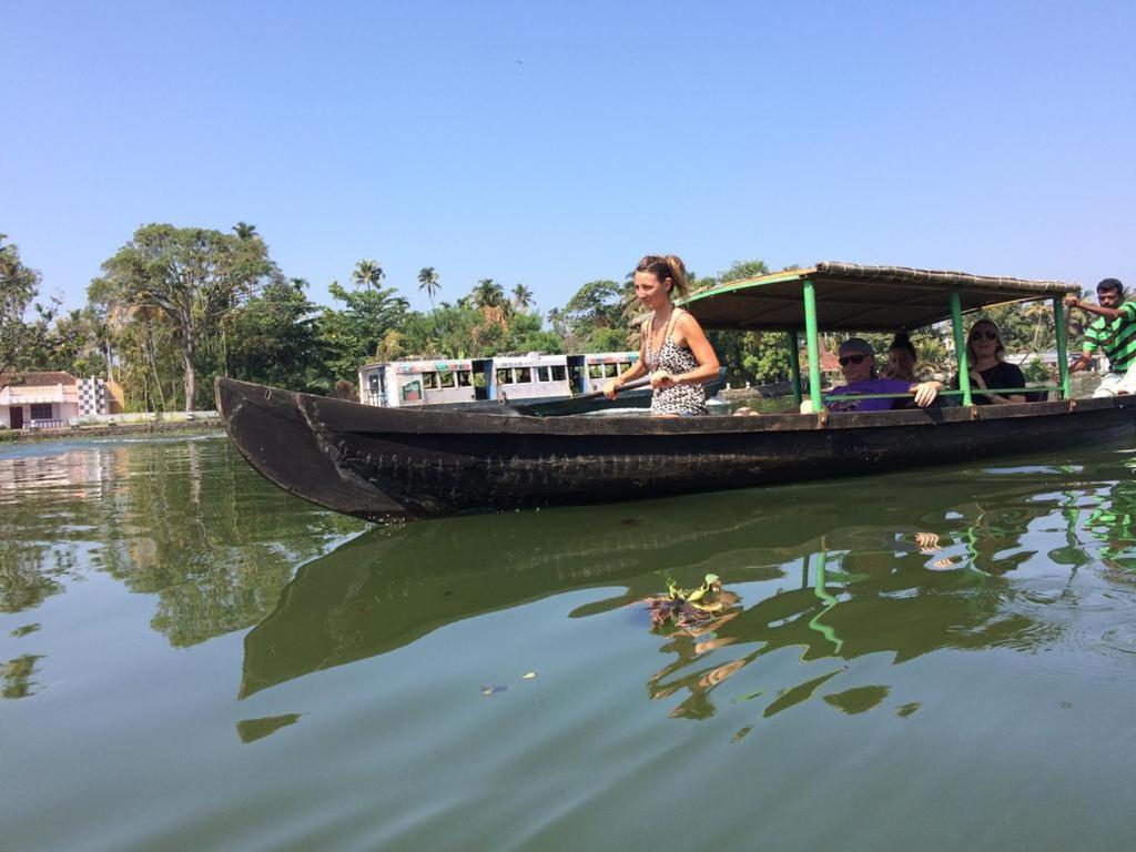 Thoms Beach Homestay Alappuzha Zewnętrze zdjęcie